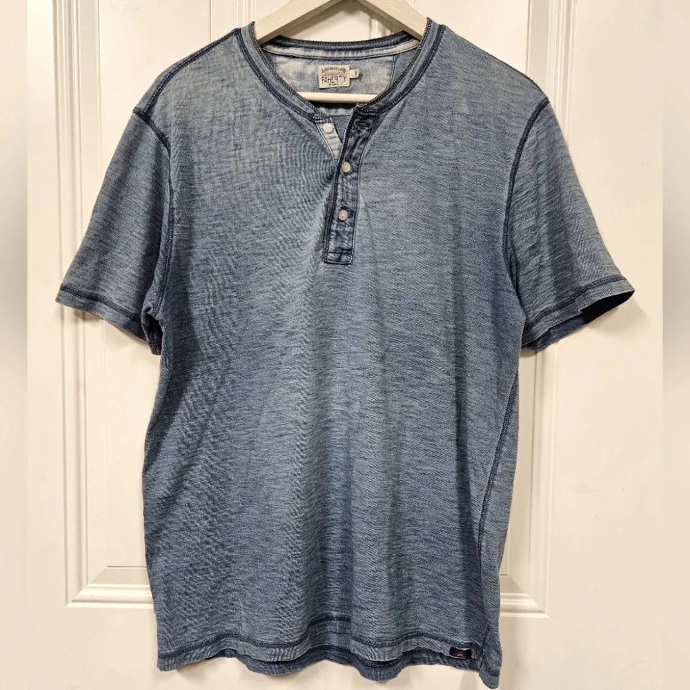 Faherty Heathered acid washed blue henley Men cotton Tee shirt tops size L - Picture 2 of 9